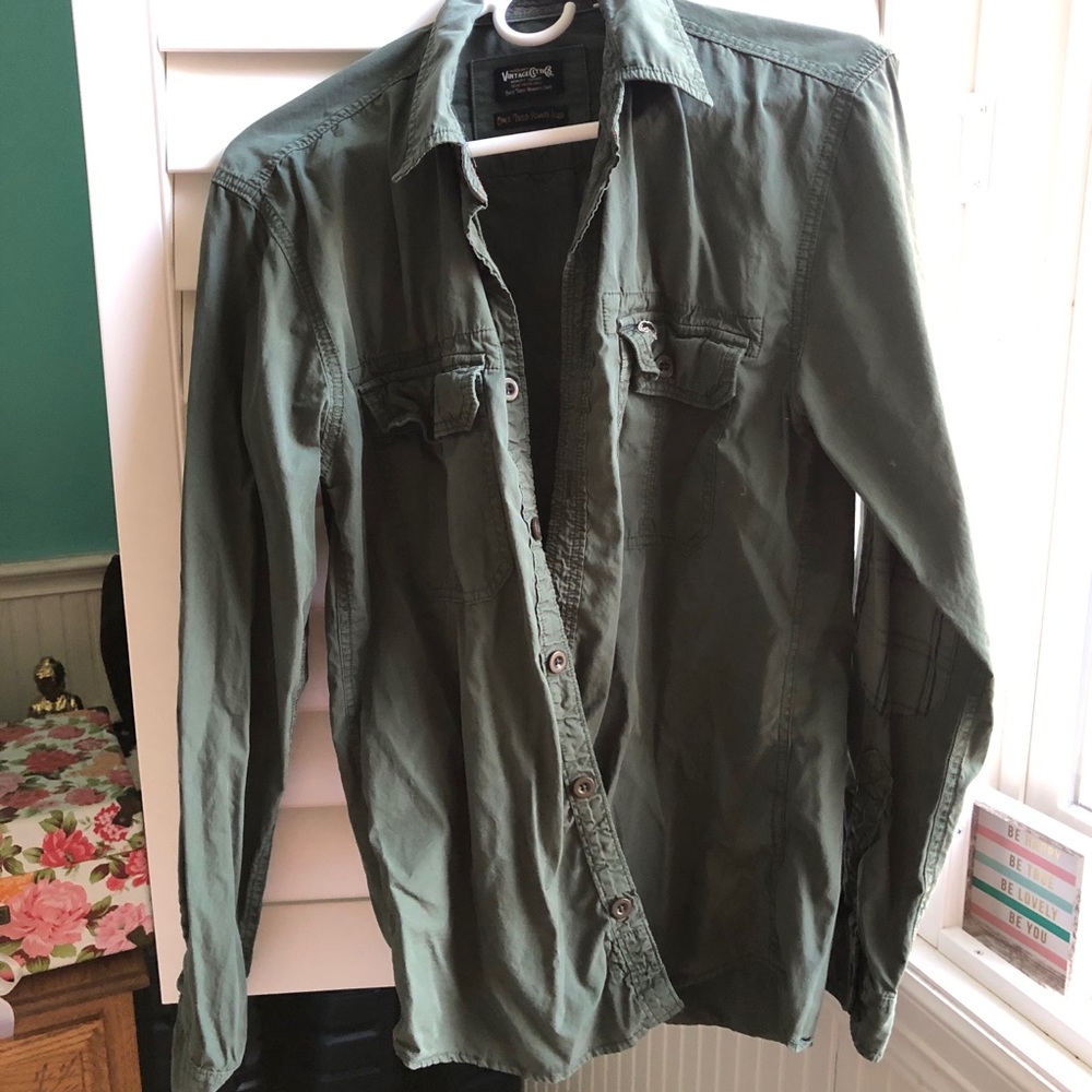 Army green long sleeve top